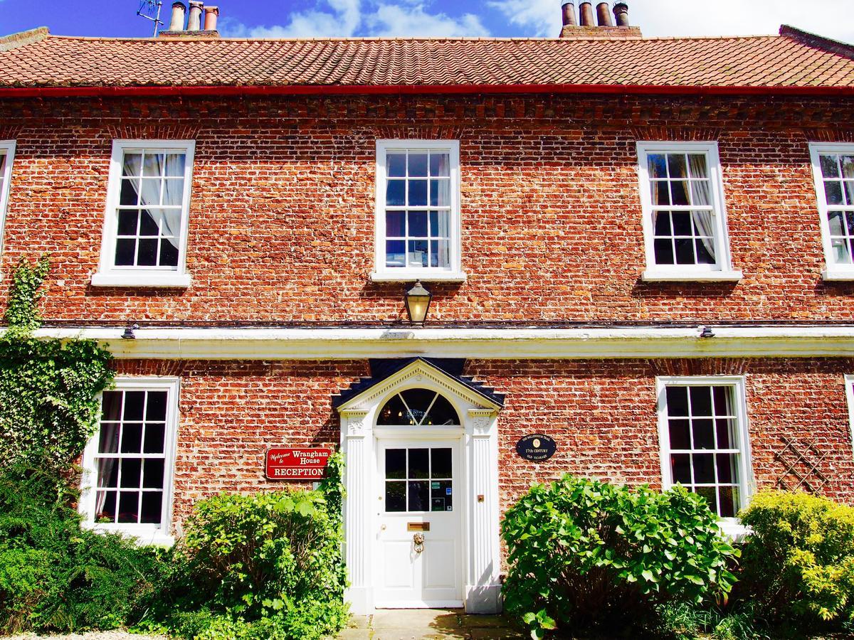 Hotel Wrangham House 3*