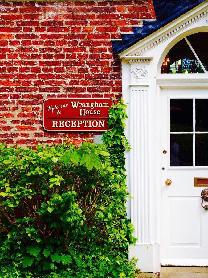 Hotel Wrangham House 3*