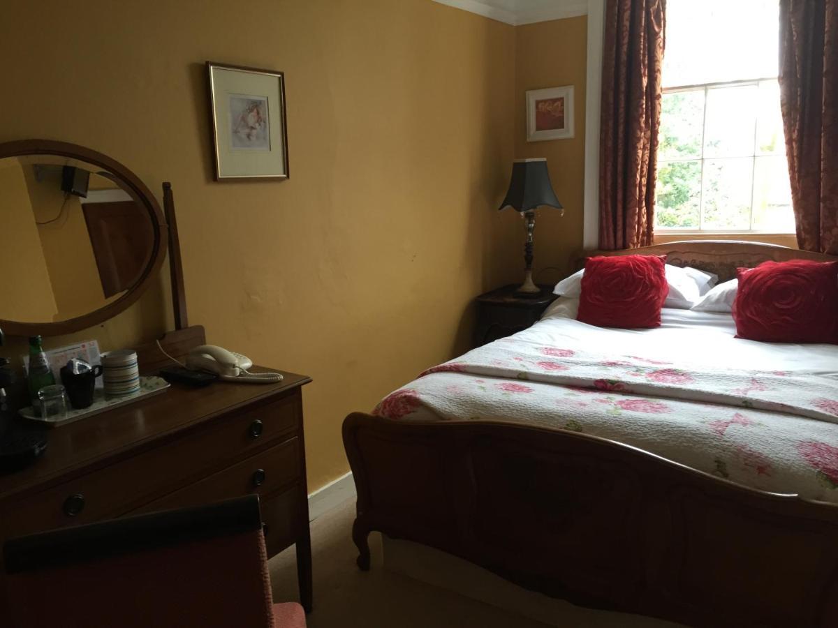 Hotel Wrangham House 3*